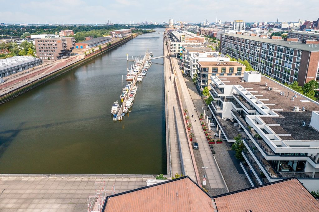 Europahafenkopf Bremen Ausblick Sonnenuntergang Europahafen